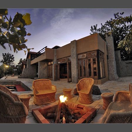 Kanha Earth Lodge Mandlā Kültér fotó