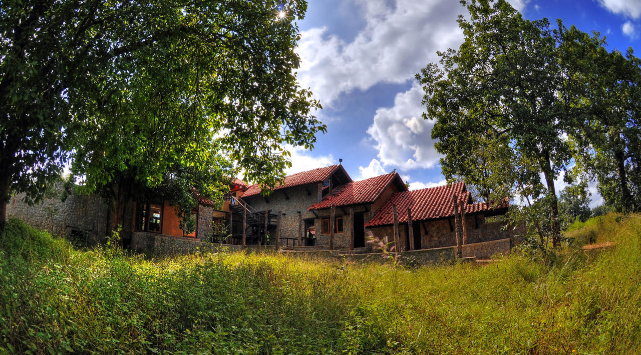 Kanha Earth Lodge Mandlā Kültér fotó
