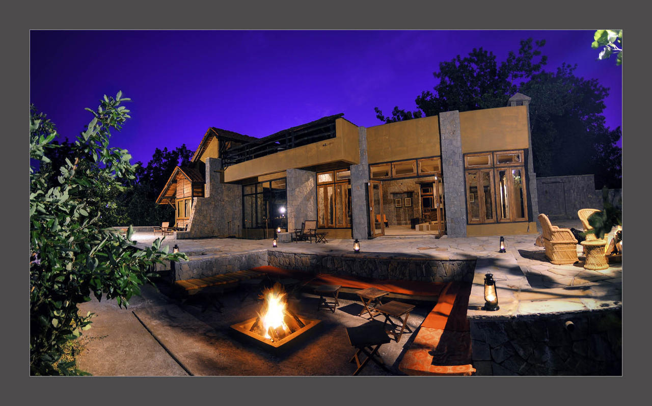 Kanha Earth Lodge Mandlā Kültér fotó